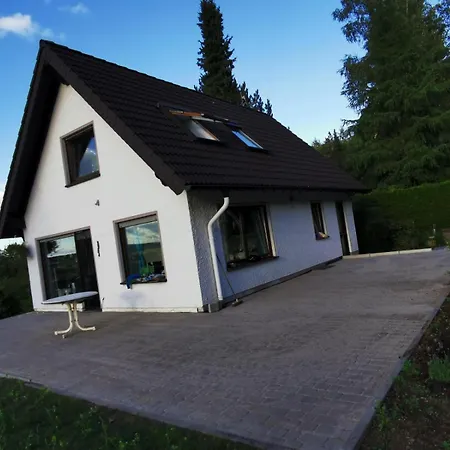 Haus Tierlieb بيت للعطل ستادتكيل